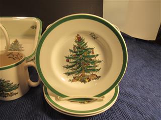 VTG LOT OF 17 SPODE CHRISTMAS TREE PORCELAIN DISHES PLATES BOWLS CUPS COASTERS